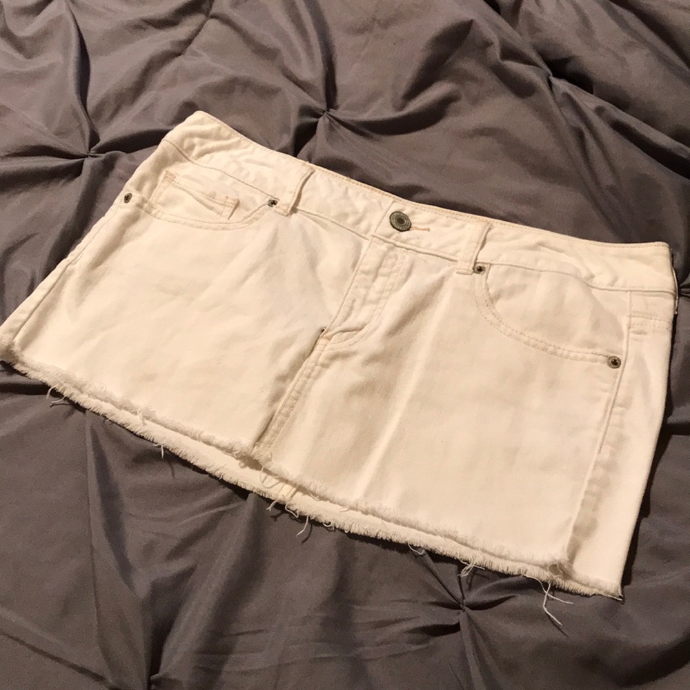 AE White Jean Skirt